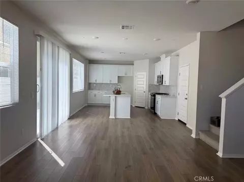 Living - 40718 Melrose Dr, Temecula, CA 92591 photo 2 of 3