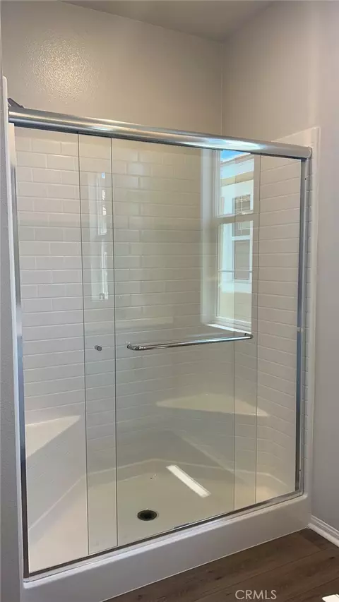 Bath - 40718 Melrose Dr, Temecula, CA 92591 photo 1 of 3