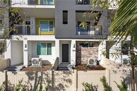 1093 N Harbor Blvd, Anaheim, CA 92801