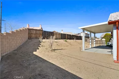 Exterior - 8910 Newcastle, Hesperia, CA 92344 photo 3 of 4