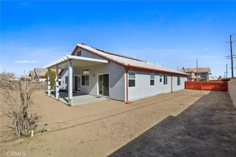 Exterior - 8910 Newcastle, Hesperia, CA 92344 photo 4 of 4