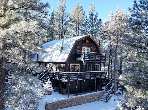 108 E Rainbow Blvd, Big Bear City, CA 92314