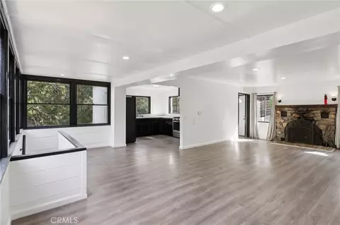 Living - 532 Sunset, Crestline, CA 92325 photo 2 of 11
