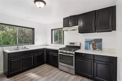 Kitchen - 532 Sunset, Crestline, CA 92325 photo 1 of 3