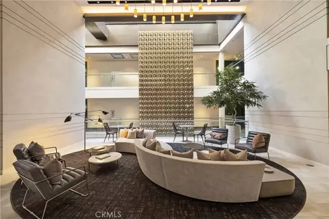 400 S Broadway S #907, Los Angeles, CA 90013