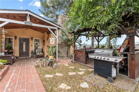 3800 Locke Ave, Los Angeles, CA 90032