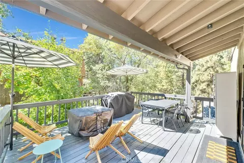 Exterior - 32794 Cougar Ln, Arrowbear, CA 92382 photo 2 of 14