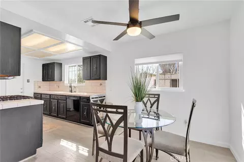 Dining - 16020 Lime, Hesperia, CA 92345 photo 2 of 2