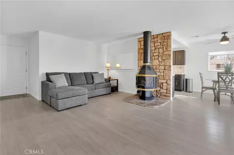 Living - 16020 Lime, Hesperia, CA 92345 photo 2 of 3