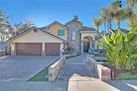 1025 N Horseshoe Bnd, Walnut, CA 91789