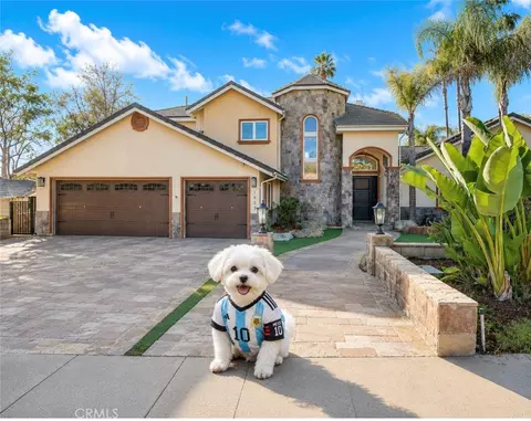 1025 N Horseshoe Bnd, Walnut, CA 91789