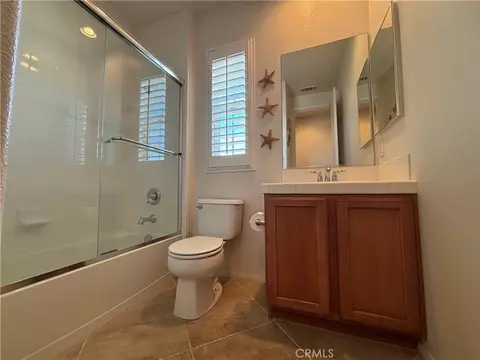Bath - 2750 Oak Hill Dr #16, Ontario, CA 91761 photo 1 of 2