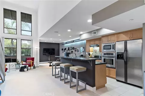 522 S Brea, Brea, CA 92821