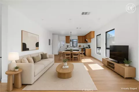 10156 Regent, Los Angeles, CA 90034