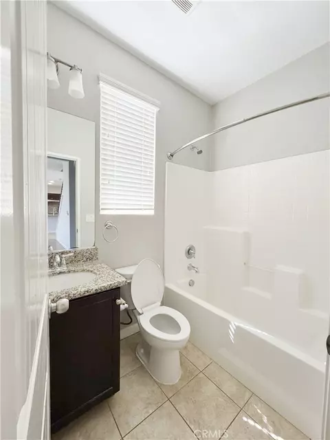 Bath - 30822 Sail, Menifee, CA 92584 photo 5 of 5