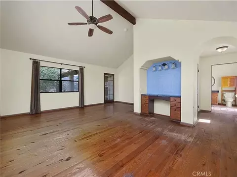 Living - 30721 Condor Pl, Tehachapi, CA 93561 photo 5 of 5