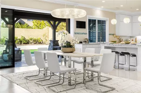 Dining - 123 Calderon, Irvine, CA 92618 photo 3 of 3