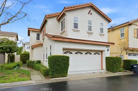 12977 Radiance Ct, Eastvale, CA 92880