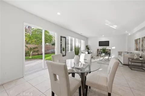 Dining - 9 Preston, Irvine, CA 92618 photo 3 of 5