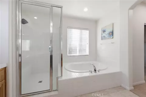 Bath - 9 Preston, Irvine, CA 92618 photo 8 of 8