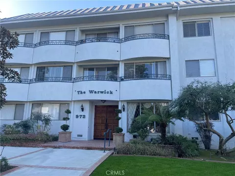 972 E California Blvd #306, Pasadena, CA 91106