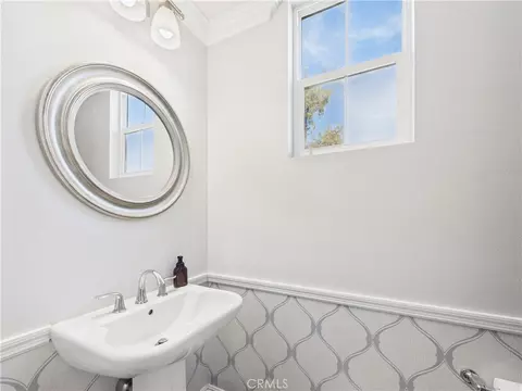 Bath - 3174 E Piru, Brea, CA 92821 photo 1 of 6