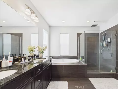 Bath - 3174 E Piru, Brea, CA 92821 photo 6 of 6