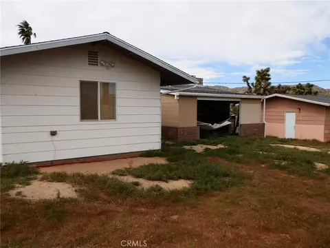 Exterior - 7731 Inca Trl, Yucca Valley, CA 92284 photo 3 of 12