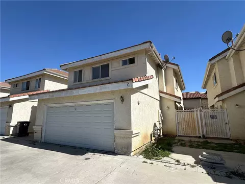 21041 Gault #C, Canoga Park, CA 91303