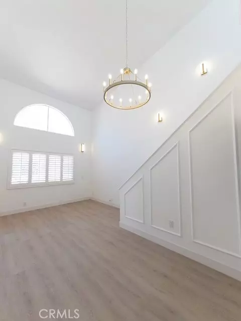 12601 Van Nuys Blvd #209, Pacoima, CA 91331