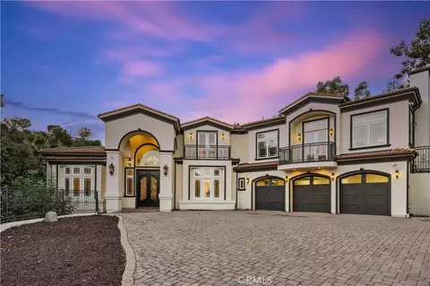 805 West Rd, La Habra Heights, CA 90631