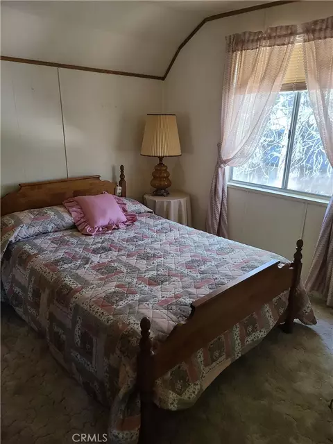 Bedroom - 970 D Ln, Big Bear City, CA 92314 photo 5 of 7