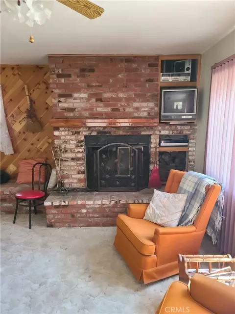 Living - 970 D Ln, Big Bear City, CA 92314 photo 2 of 2