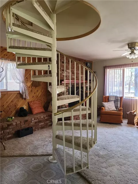 Living - 970 D Ln, Big Bear City, CA 92314 photo 1 of 2