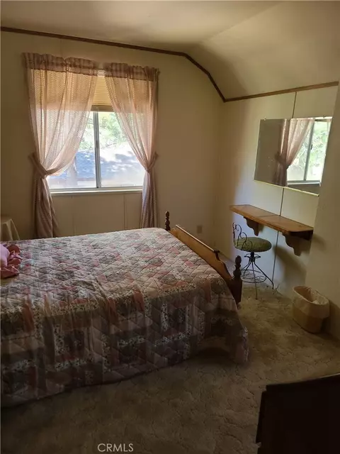 Bedroom - 970 D Ln, Big Bear City, CA 92314 photo 6 of 7