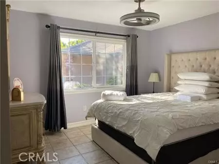 Bedroom - 42980 Calle Montecillo, Temecula, CA 92590 photo 6 of 9