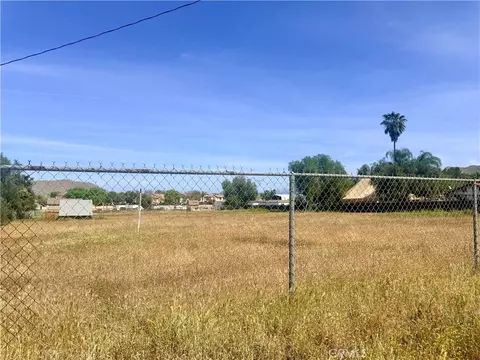 1666 E Rider, Perris, CA 92571