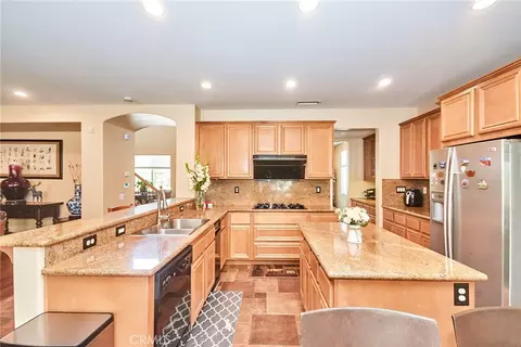 Kitchen - 12430 Split Rein, Rancho Cucamonga, CA 91739 photo 1 of 2