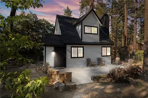 1056 Eagle Rd, Wrightwood, CA 92397