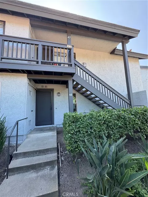 46 Orange Blossom, Irvine, CA 92618