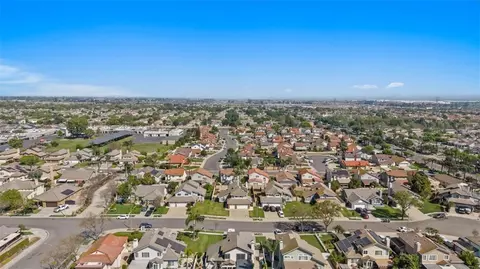 View/Area - 13625 Oxford Ct, Chino, CA 91710 photo 6 of 6