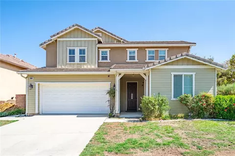 25418 Singleleaf St, Corona, CA 92883