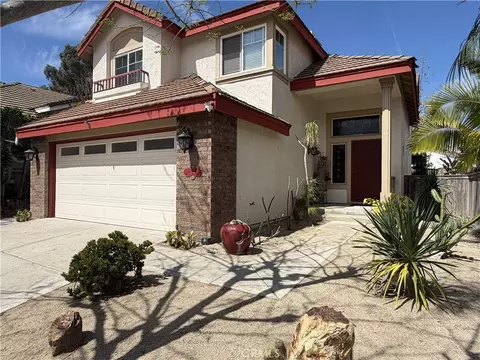 712 Lupine Dr, San Marcos, CA 92078