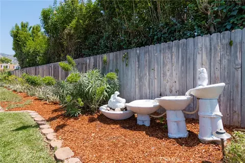 Exterior - 504 E Comstock, Glendora, CA 91741 photo 7 of 12