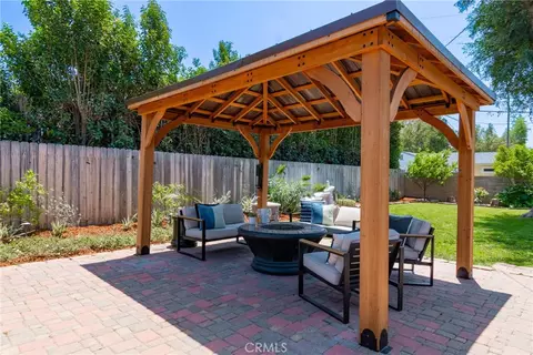 Exterior - 504 E Comstock, Glendora, CA 91741 photo 4 of 12