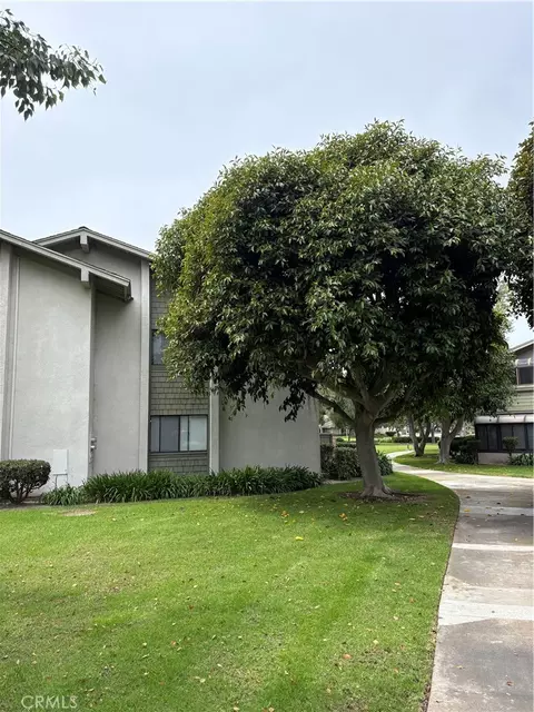 8777 Coral Springs Ct #11H, Huntington Beach, CA 92646