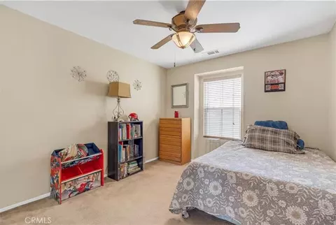 Bedroom - 14172 Paddock Rd, Victorville, CA 92394 photo 1 of 2