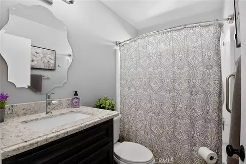 Bath - 3201 Ashgate Way, Ontario, CA 91761 photo 2 of 3