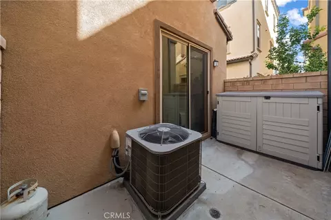 Exterior - 822 Mandarin, Upland, CA 91786 photo 6 of 11