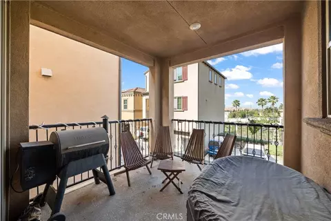 Exterior - 822 Mandarin, Upland, CA 91786 photo 5 of 11
